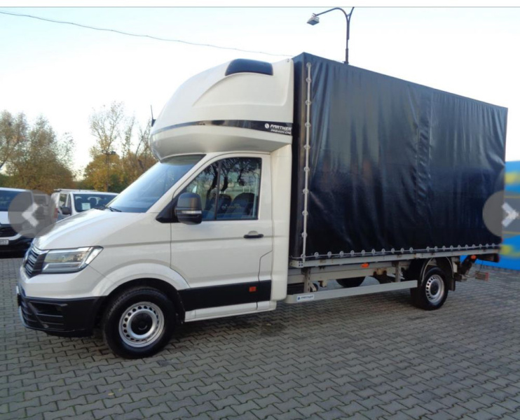VW Crafter valník s plachtou 8 paletová